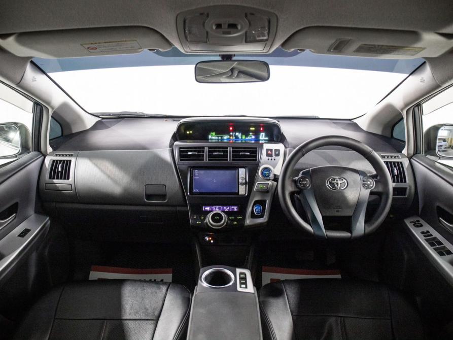 Toyota Prius Alpha I (ZVW40/41) Иркутск  - изображение 8