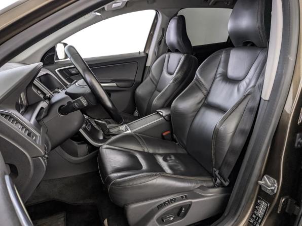 Volvo XC60 I Рестайлинг с пробегом 2014 года, цена 1 950 000 рублей, 186286 км, внедорожник, Автокод Объявления
