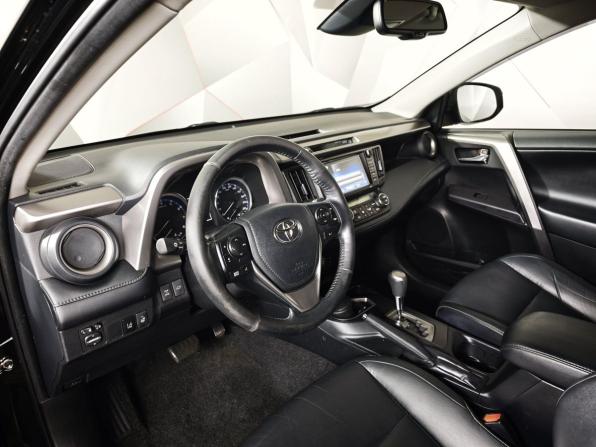 Toyota RAV4 IV (XA40) Рестайлинг с пробегом 2019 года, цена 2 050 000 рублей, 236473 км, внедорожник, Автокод Объявления