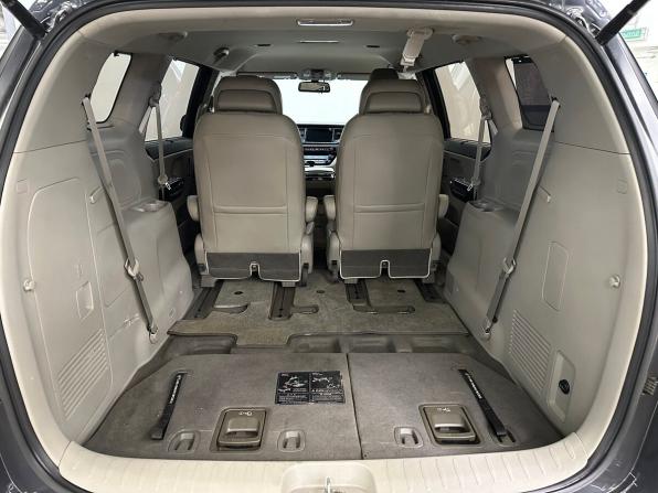 Kia Carnival III с пробегом 2016 года, цена 2 399 000 рублей, 208345 км, минивэн, Автокод Объявления
