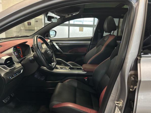 Geely Coolray I с пробегом 2022 года, цена 1 819 000 рублей, 40376 км, внедорожник, Автокод Объявления