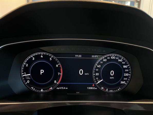 Volkswagen Tiguan II с пробегом 2018 года, цена 2 590 000 рублей, 130831 км, внедорожник, Автокод Объявления