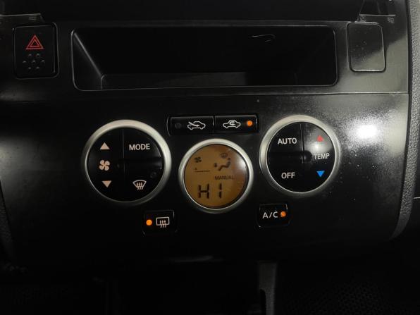Nissan Tiida I Рестайлинг с пробегом 2010 года, цена 568 000 рублей, 282120 км, седан, Автокод Объявления