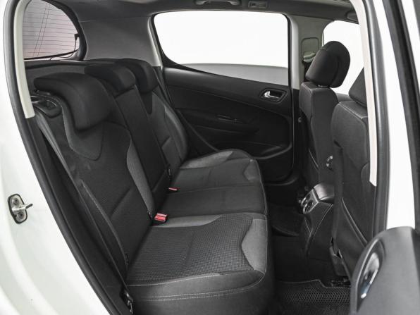 Peugeot 308 I с пробегом 2009 года, цена 570 000 рублей, 213592 км, хэтчбек, Автокод Объявления
