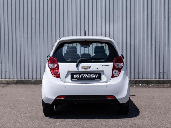 Chevrolet Spark III (M300) Рестайлинг с пробегом 2022 года, цена 1 339 000 рублей, 33017 км, хэтчбек, Автокод Объявления