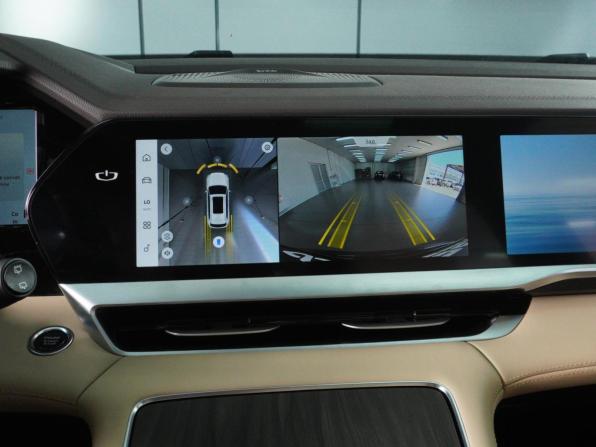 Geely Monjaro I Рестайлинг с пробегом 2025 года, цена 3 599 000 рублей, 22800 км, внедорожник, Автокод Объявления
