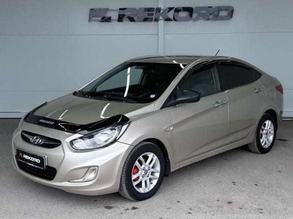 Hyundai Solaris I с пробегом 2011 года, цена 799 000 рублей, 155000 км, седан, Автокод Объявления