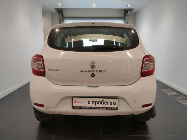 Renault Sandero II с пробегом 2015 года, цена 469 000 рублей, 171409 км, хэтчбек, Автокод Объявления