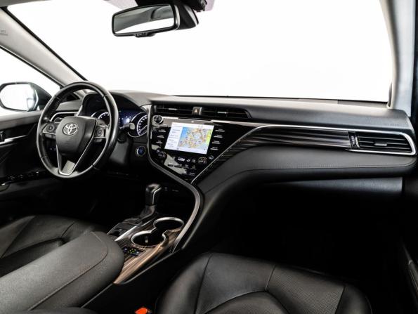 Toyota Camry VIII (XV70) с пробегом 2020 года, цена 2 499 000 рублей, 262332 км, седан, Автокод Объявления