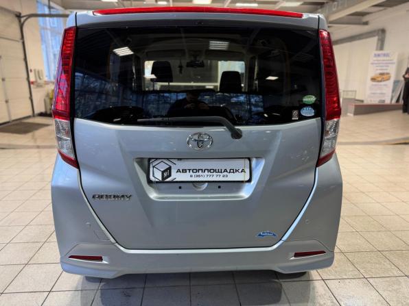 Toyota Roomy I с пробегом 2017 года, цена 999 000 рублей, 164271 км, минивэн, Автокод Объявления