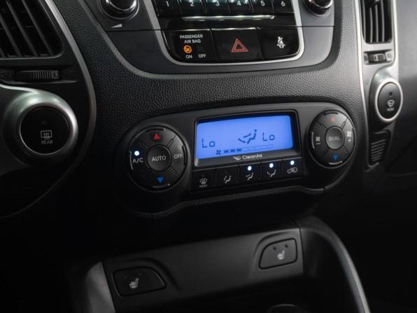 Hyundai ix35 I с пробегом 2010 года, цена 1 219 000 рублей, 131755 км, внедорожник, Автокод Объявления