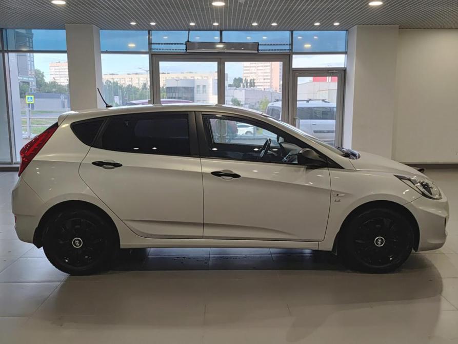 Hyundai Solaris I Казань  - изображение 5