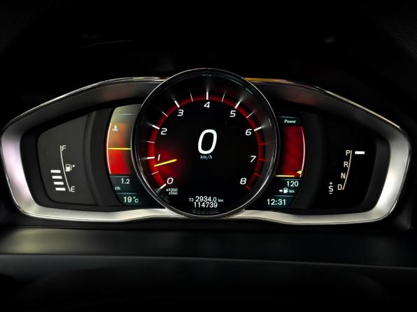 Volvo S60 II Рестайлинг с пробегом 2014 года, цена 1 715 000 рублей, 114730 км, седан, Автокод Объявления