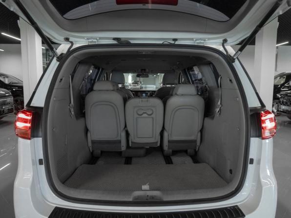Kia Carnival III с пробегом 2019 года, цена 3 260 000 рублей, 98530 км, минивэн, Автокод Объявления