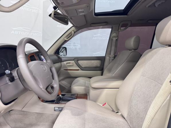 Toyota Land Cruiser 100 Series Рестайлинг 1 с пробегом 2004 года, цена 1 680 000 рублей, 323188 км, внедорожник, Автокод Объявления