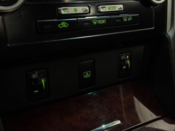Toyota Camry VII (XV50) с пробегом 2013 года, цена 1 620 000 рублей, 286000 км, седан, Автокод Объявления