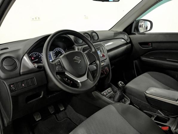 Suzuki Vitara II Рестайлинг с пробегом 2021 года, цена 1 795 000 рублей, 141251 км, внедорожник, Автокод Объявления