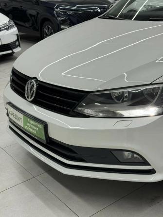 Volkswagen Jetta VI Рестайлинг с пробегом 2015 года, цена 1 299 000 рублей, 111000 км, седан, Автокод Объявления