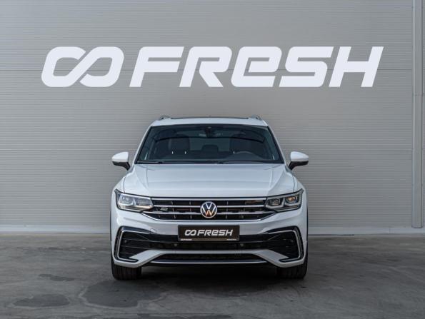 Volkswagen Tiguan II Рестайлинг с пробегом 2021 года, цена 3 625 000 рублей, 139308 км, внедорожник, Автокод Объявления
