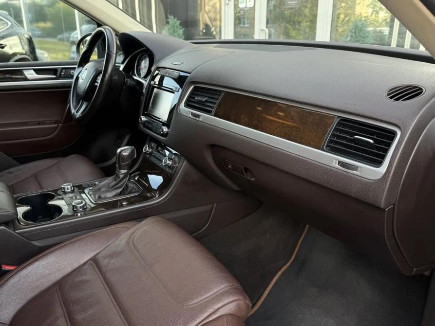 Volkswagen Touareg II Рестайлинг Екатеринбург  - изображение 31