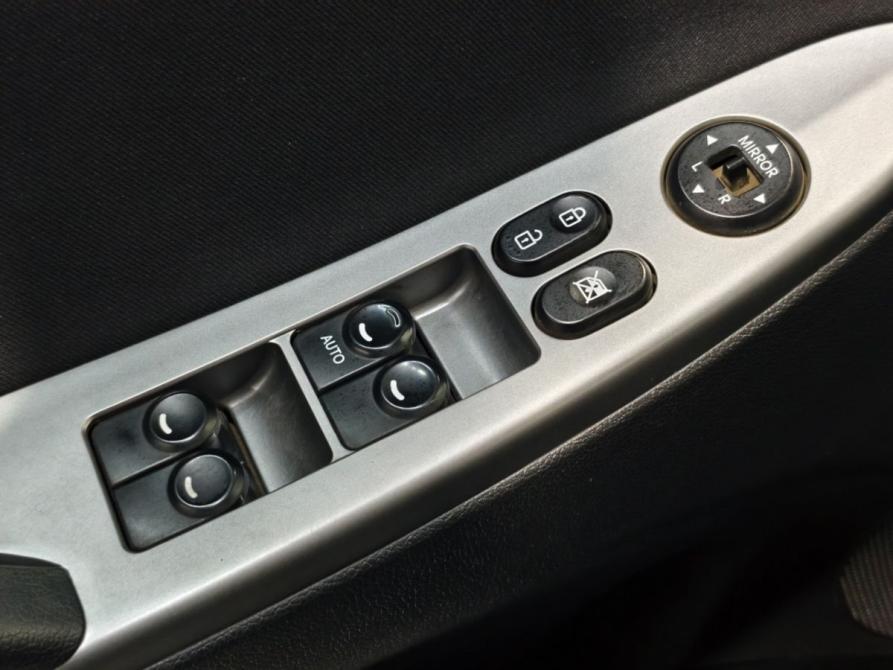 Hyundai Solaris I Рестайлинг Курск  - изображение 15