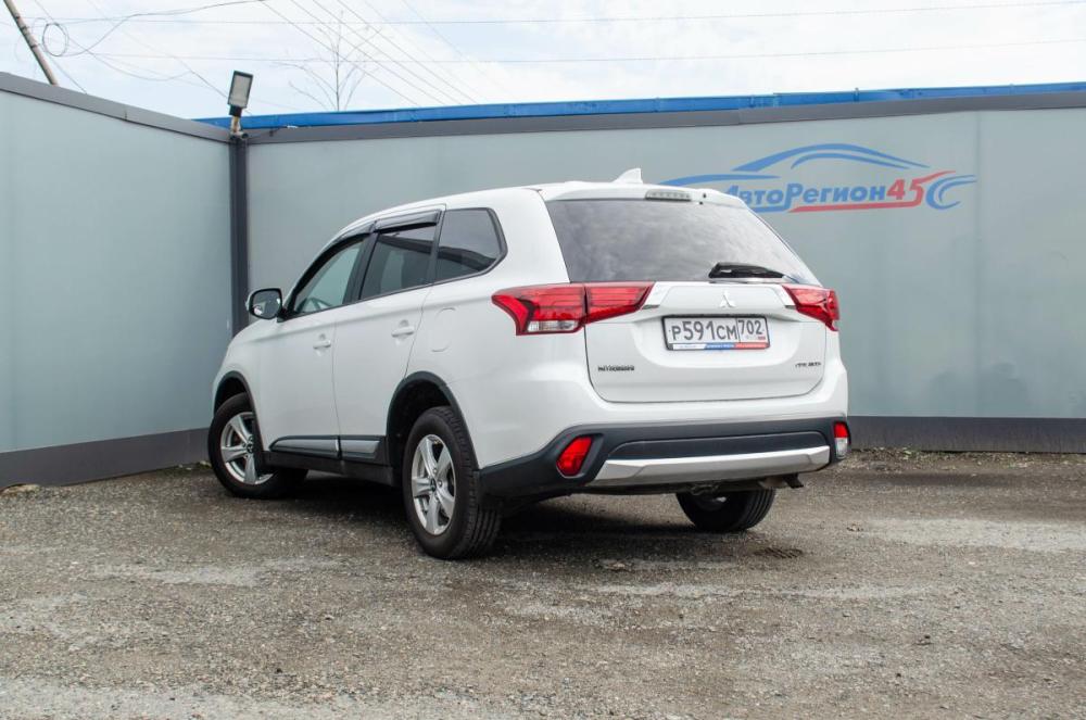 Mitsubishi Outlander III Рестайлинг 2 Курган  - изображение 2