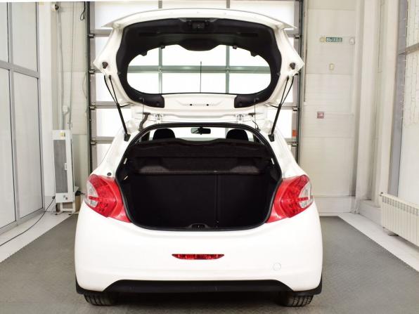 Peugeot 208 I с пробегом 2013 года, цена 599 995 рублей, 134206 км, хэтчбек, Автокод Объявления