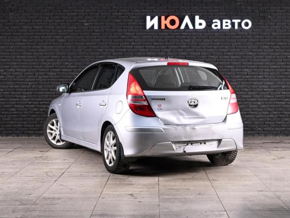 Hyundai i30 I Рестайлинг с пробегом 2011 года, цена 730 000 рублей, 204984 км, хэтчбек, Автокод Объявления