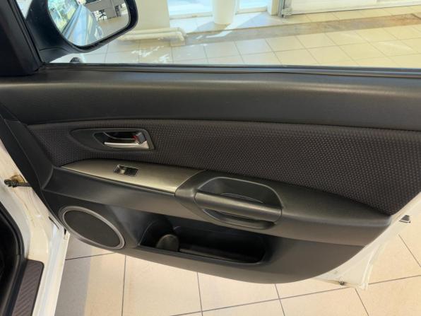 Mazda 3 I (BK) Рестайлинг с пробегом 2007 года, цена 599 000 рублей, 223993 км, седан, Автокод Объявления