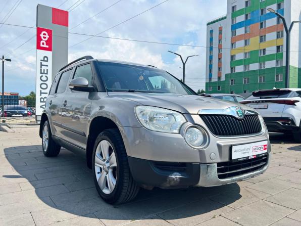 Skoda Yeti I с пробегом 2012 года, цена 955 000 рублей, 139632 км, внедорожник, Автокод Объявления