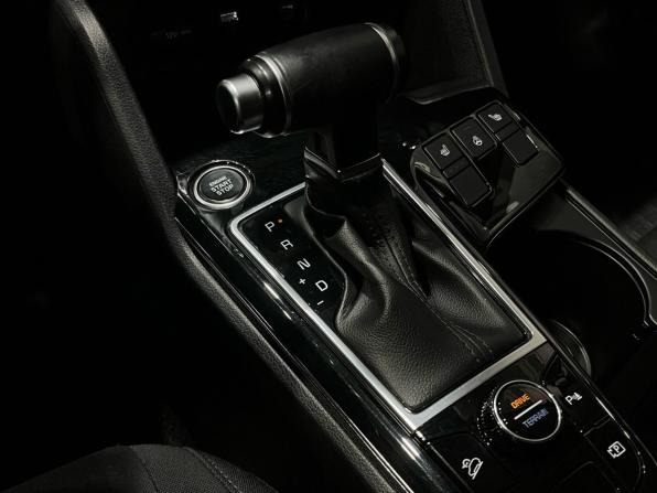 Kia Sportage V с пробегом 2022 года, цена 3 277 000 рублей, 57186 км, внедорожник, Автокод Объявления