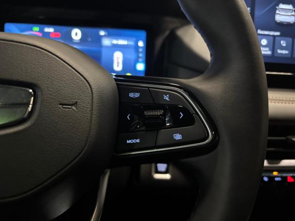 Geely Okavango I Рестайлинг с пробегом 2024 года, цена 2 999 000 рублей, 2200 км, внедорожник, Автокод Объявления