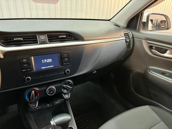 Kia Rio IV Рестайлинг с пробегом 2021 года, цена 1 757 000 рублей, 96000 км, хэтчбек, Автокод Объявления
