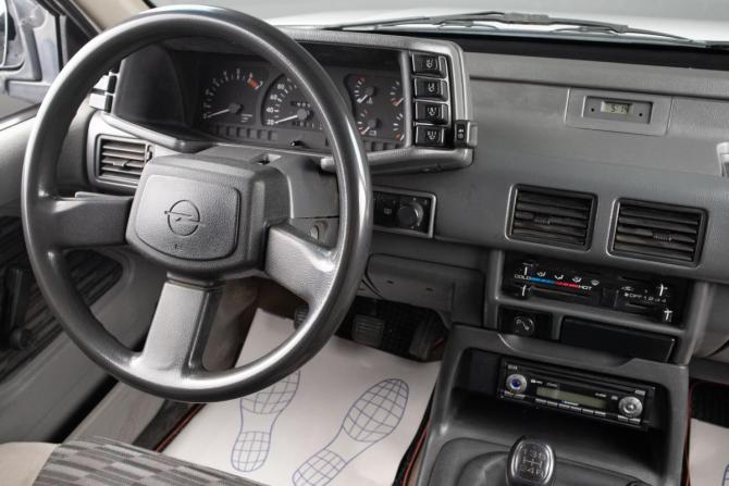 Opel Frontera A с пробегом 1993 года, цена 509 000 рублей, 143600 км, внедорожник, Автокод Объявления