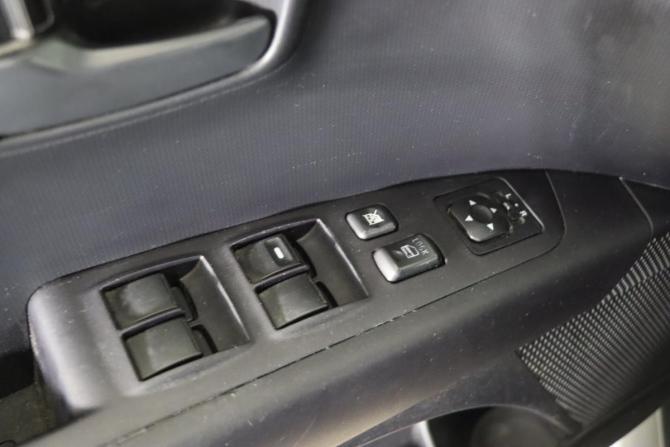 Mitsubishi Outlander II Рестайлинг с пробегом 2011 года, цена 799 990 рублей, 321074 км, внедорожник, Автокод Объявления