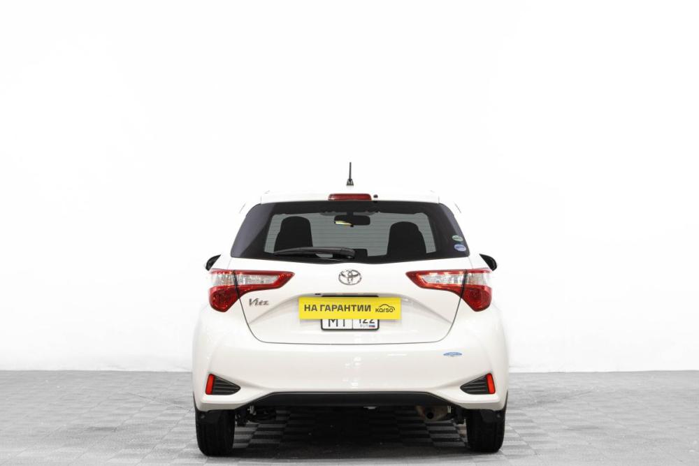 Toyota Vitz III (XP130) Рестайлинг 2 Барнаул  - изображение 6