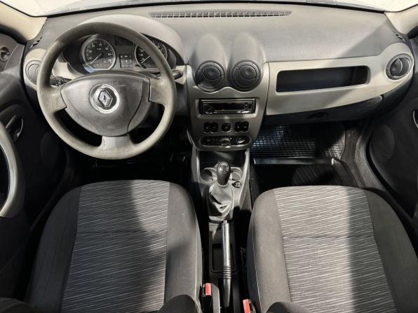 Renault Logan I Рестайлинг с пробегом 2011 года, цена 229 800 рублей, 372000 км, седан, Автокод Объявления