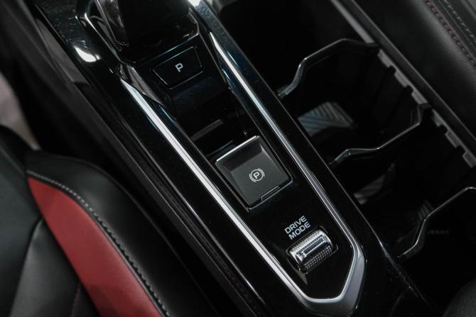 Geely Coolray I с пробегом 2024 года, цена 2 199 000 рублей, 61000 км, внедорожник, Автокод Объявления