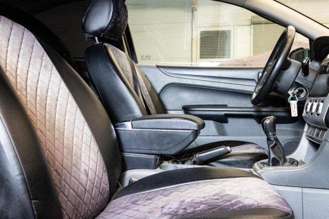 Ford Focus II Рестайлинг с пробегом 2008 года, цена 310 000 рублей, 246278 км, хэтчбек, Автокод Объявления