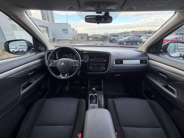 Mitsubishi Outlander III Рестайлинг 2 с пробегом 2016 года, цена 1 645 000 рублей, 160000 км, внедорожник, Автокод Объявления