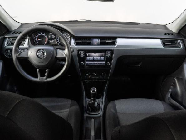 Skoda Rapid I Рестайлинг с пробегом 2018 года, цена 1 020 000 рублей, 167924 км, лифтбек, Автокод Объявления