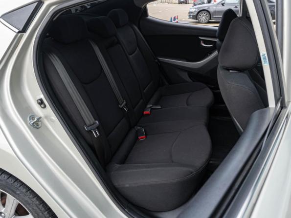 Hyundai Elantra VI (AD) с пробегом 2015 года, цена 1 136 000 рублей, 160200 км, седан, Автокод Объявления