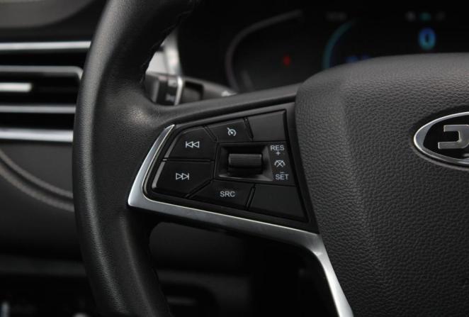 JAC J7 I с пробегом 2023 года, цена 1 595 000 рублей, 32607 км, лифтбек, Автокод Объявления