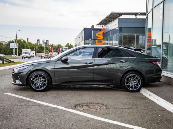 Hyundai Avante VII с пробегом 2022 года, цена 2 358 000 рублей, 75445 км, седан, Автокод Объявления