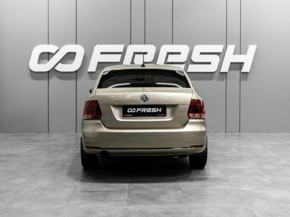 Volkswagen Polo V Рестайлинг с пробегом 2017 года, цена 999 777 рублей, 188343 км, седан, Автокод Объявления