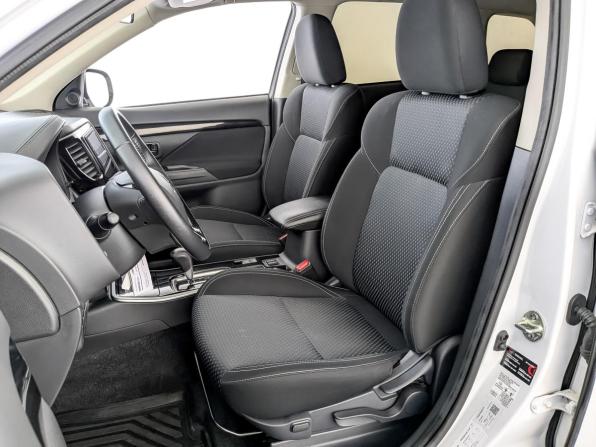 Mitsubishi Outlander III Рестайлинг 3 с пробегом 2020 года, цена 2 655 000 рублей, 54276 км, внедорожник, Автокод Объявления