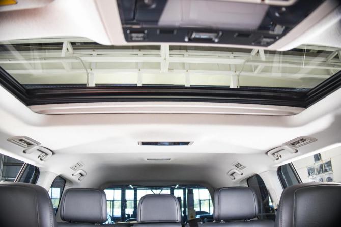 Toyota Land Cruiser 200 Series Рестайлинг 2 с пробегом 2017 года, цена 7 300 000 рублей, 117526 км, внедорожник, Автокод Объявления
