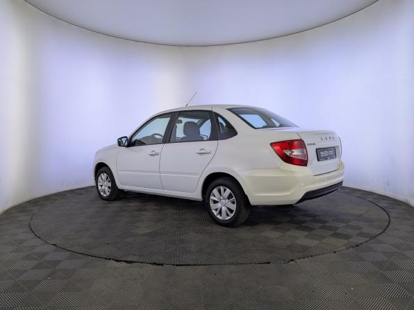 Lada (ВАЗ) Granta I Рестайлинг с пробегом 2023 года, цена 695 000 рублей, 55710 км, седан, Автокод Объявления