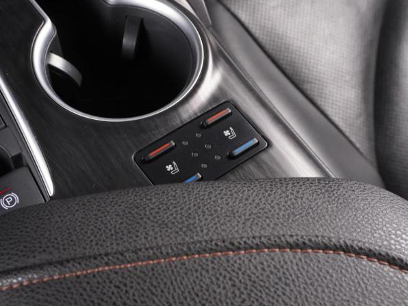 Toyota Camry VIII (XV70) Рестайлинг с пробегом 2023 года, цена 3 529 000 рублей, 55936 км, седан, Автокод Объявления