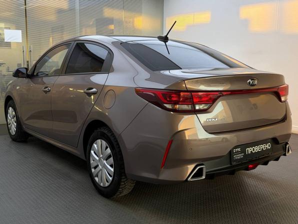 Kia Rio IV Рестайлинг с пробегом 2020 года, цена 1 599 000 рублей, 64650 км, седан, Автокод Объявления